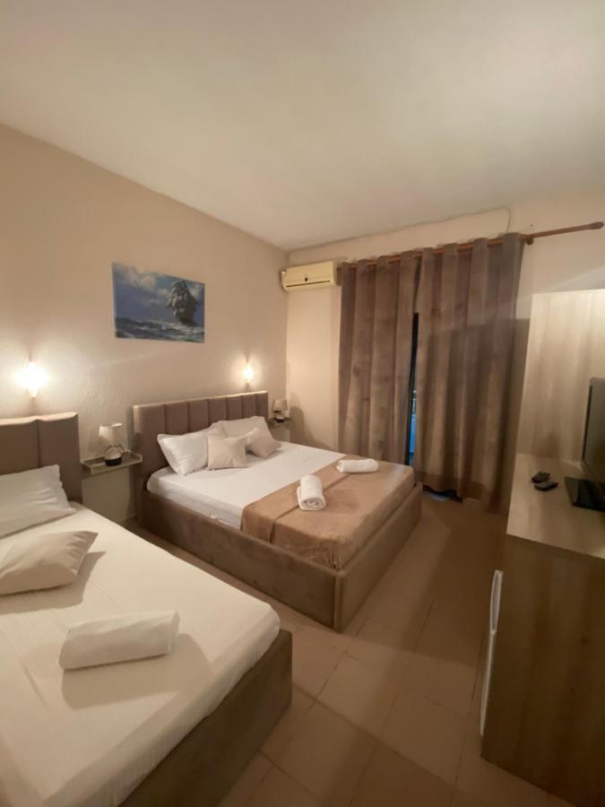 Seashell Beach Rooms Shkallnur Екстер'єр фото