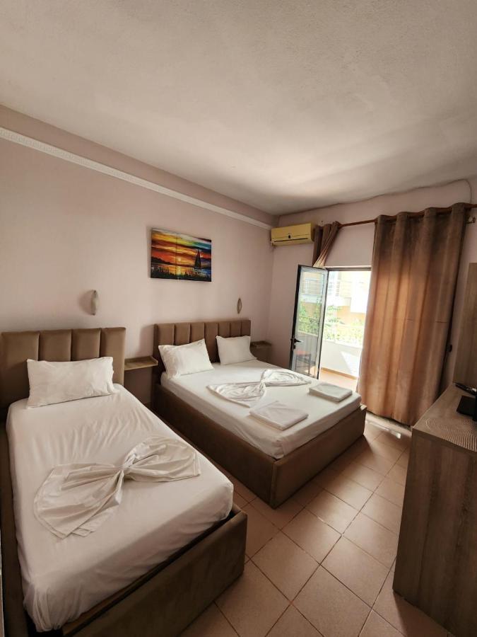 Seashell Beach Rooms Shkallnur Екстер'єр фото