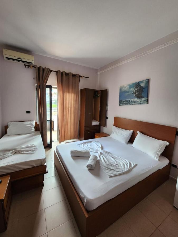 Seashell Beach Rooms Shkallnur Екстер'єр фото