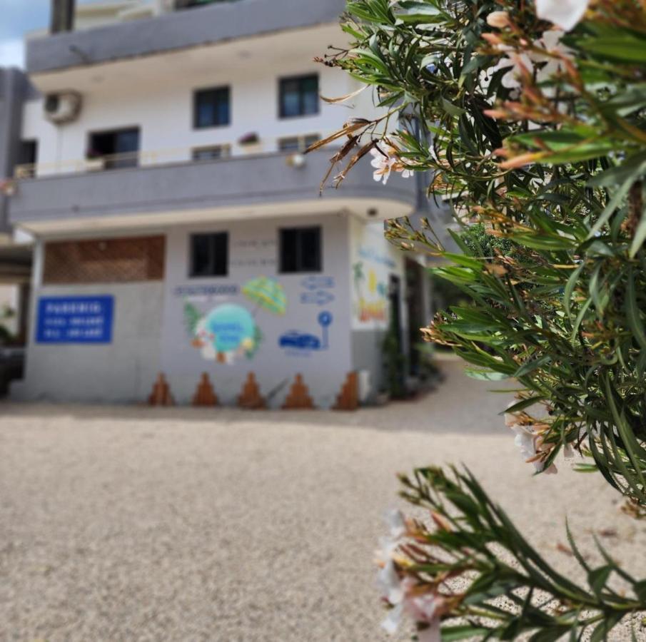 Seashell Beach Rooms Shkallnur Екстер'єр фото